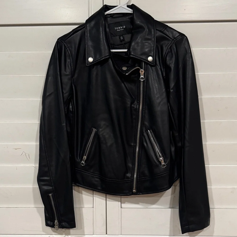 Torrid Classic Black Leather Jacket - Picture 1 of 14